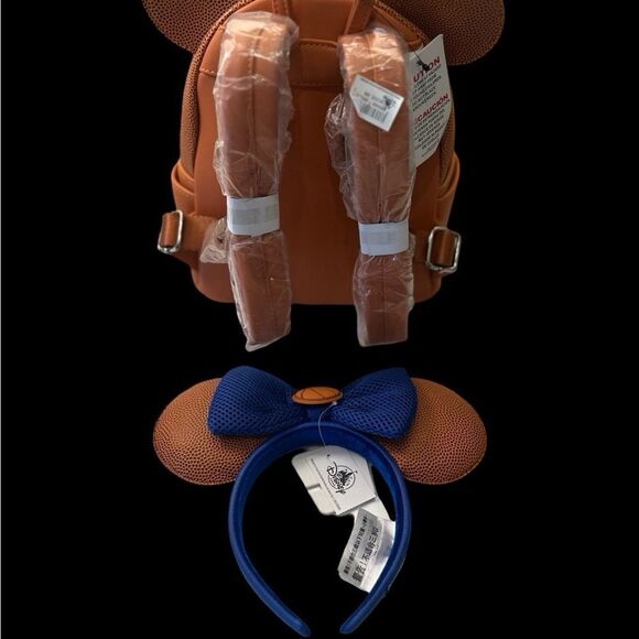 Loungefly X Mickey Mouse NBA Experience Mini Backpack Ears Walt Disney World NEW - Picture 6 of 9